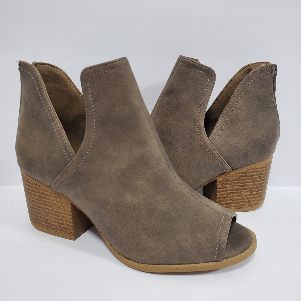 J. Adams Tabs Bootie Women 7 Brown Suede‎ Peep Toe Cut-Out Side Block Heel Boots
